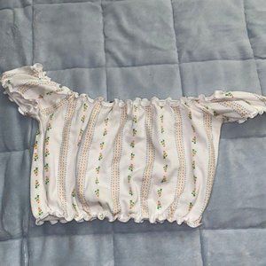 forever 21 Cute Floral Prin Crop Top